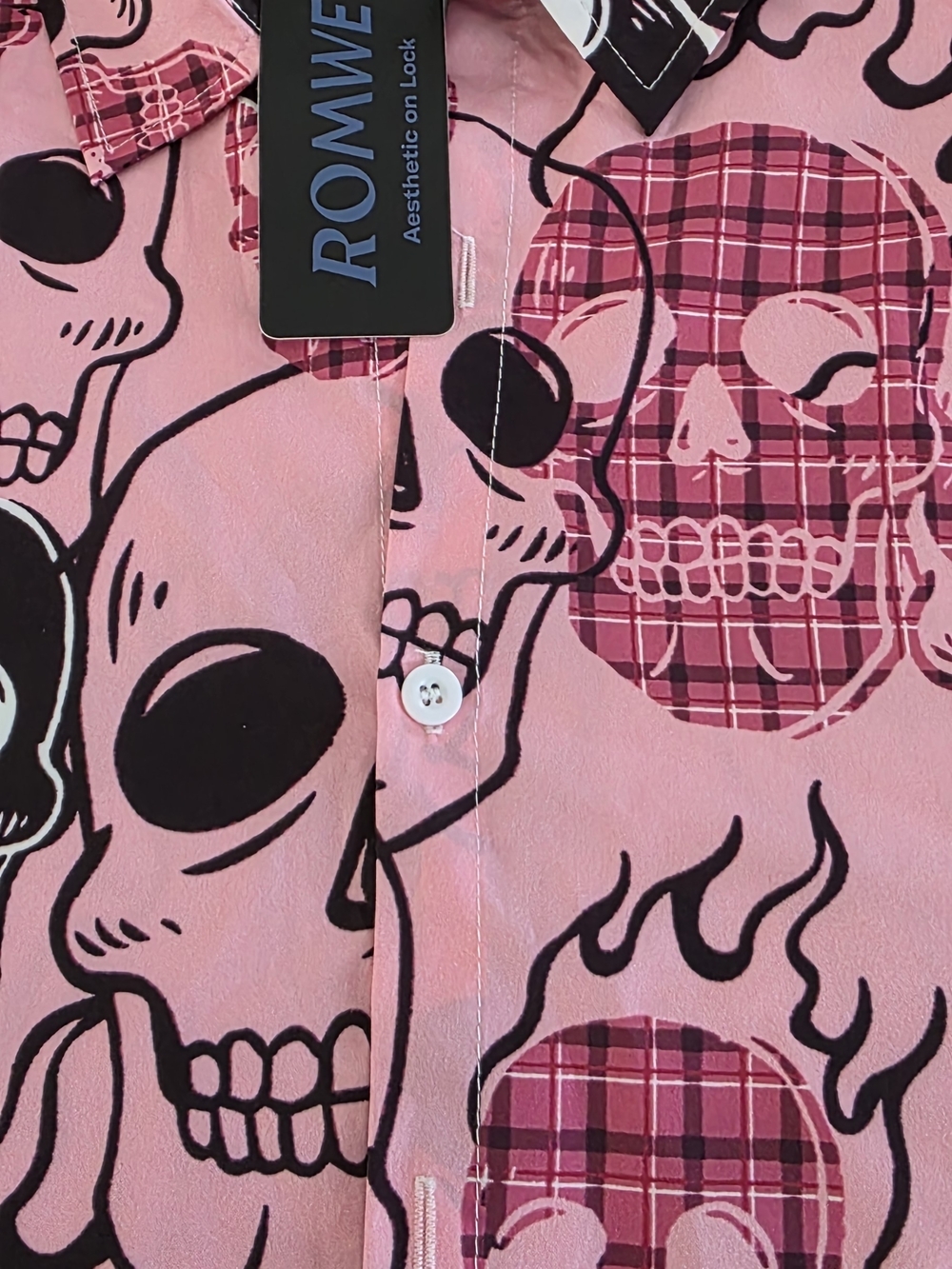 Hurley Pink Short Sleeve Skull Print Button-Down Shirt - Picture 3 of 4